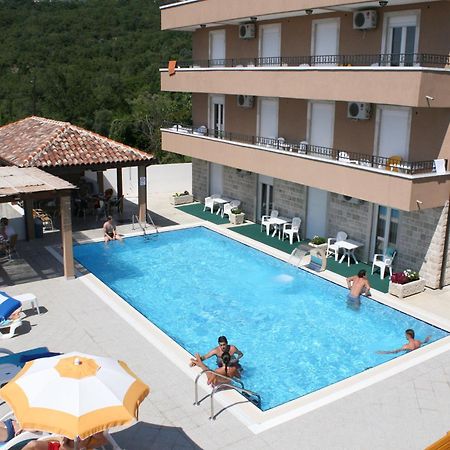 Apartments Durasevic Ilha Ilha Sveti Stefan Exterior foto