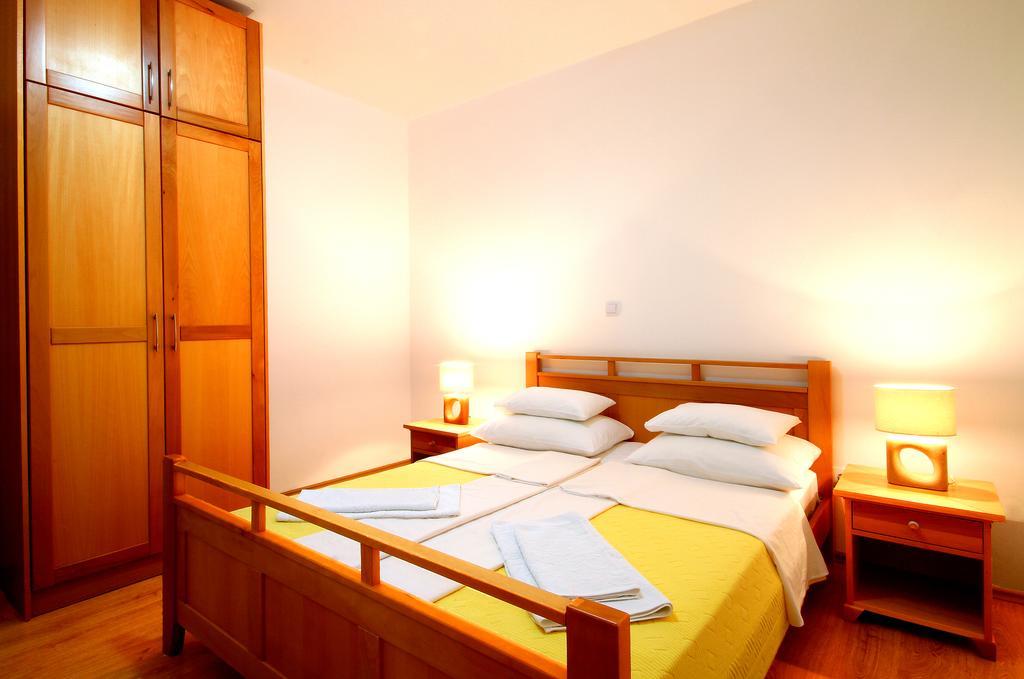Apartments Durasevic Ilha Ilha Sveti Stefan Exterior foto