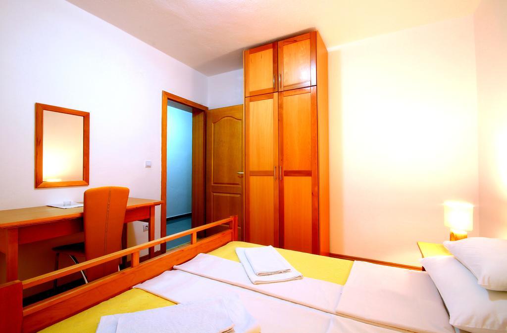 Apartments Durasevic Ilha Ilha Sveti Stefan Exterior foto