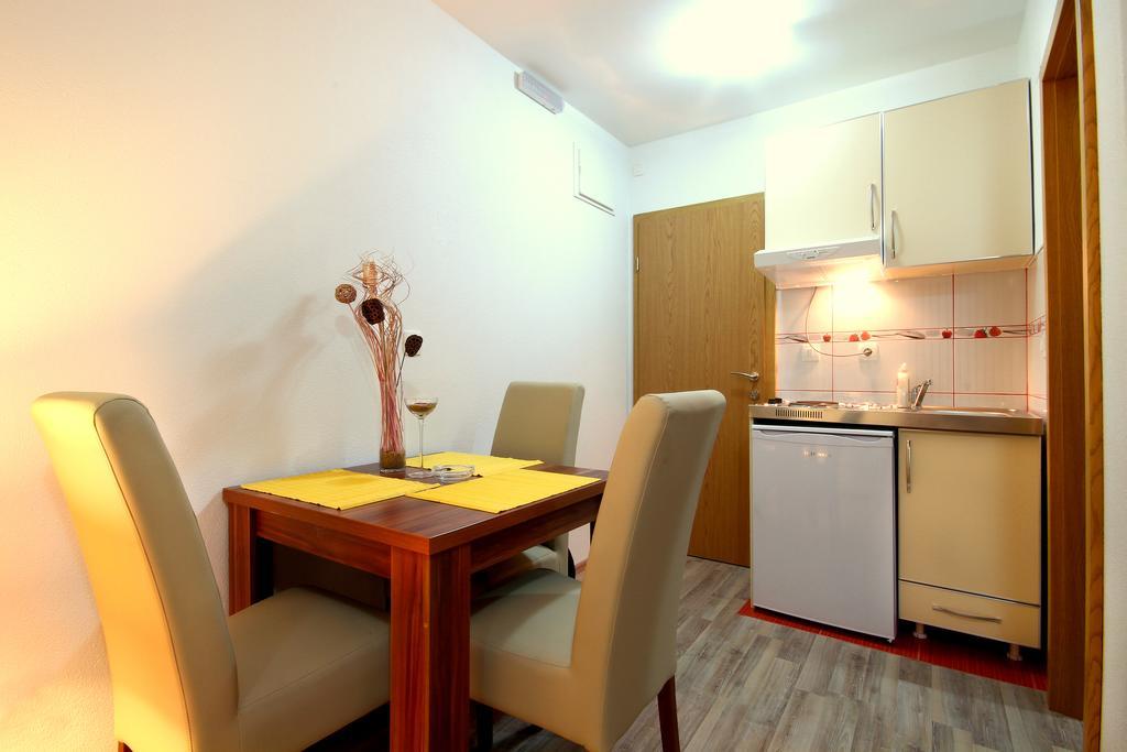 Apartments Durasevic Ilha Ilha Sveti Stefan Exterior foto
