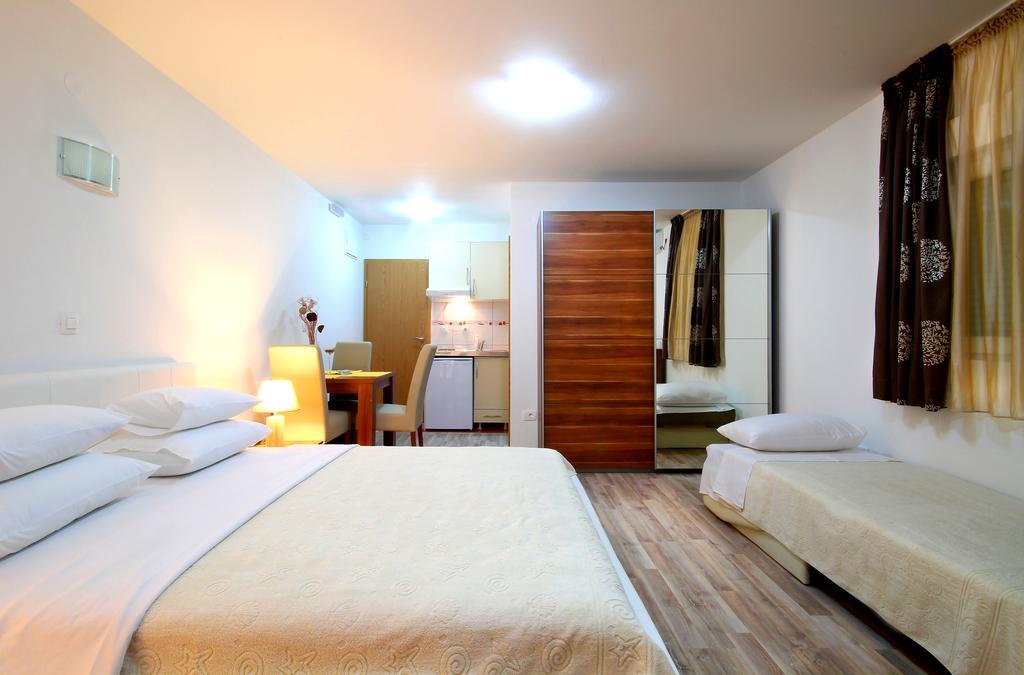 Apartments Durasevic Ilha Ilha Sveti Stefan Exterior foto