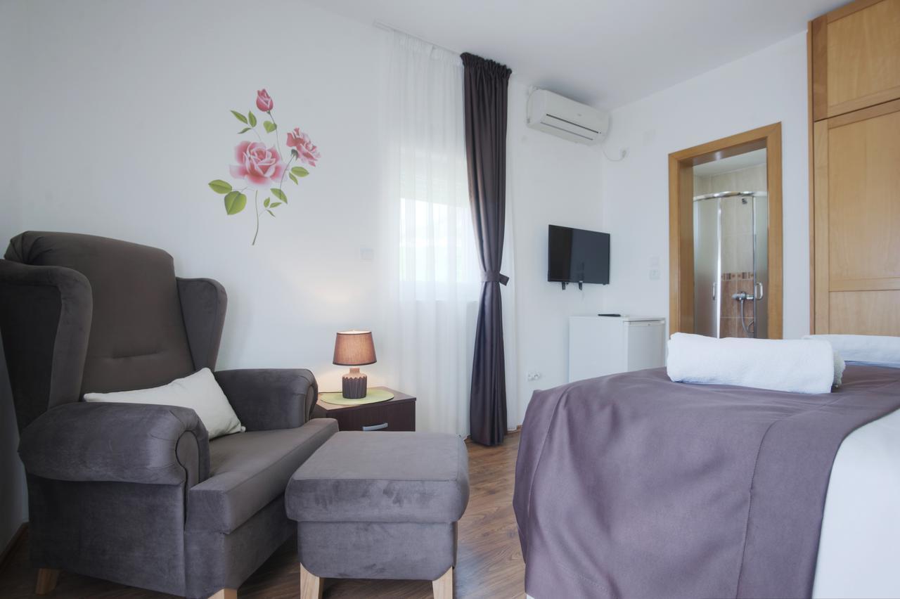 Apartments Durasevic Ilha Ilha Sveti Stefan Exterior foto